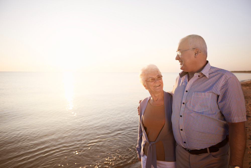 A couple enjoying the Gordon’s Bay coastline