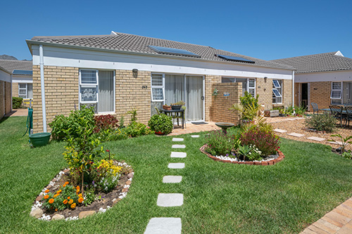 Garden Cottage at Summervale, photograph 1